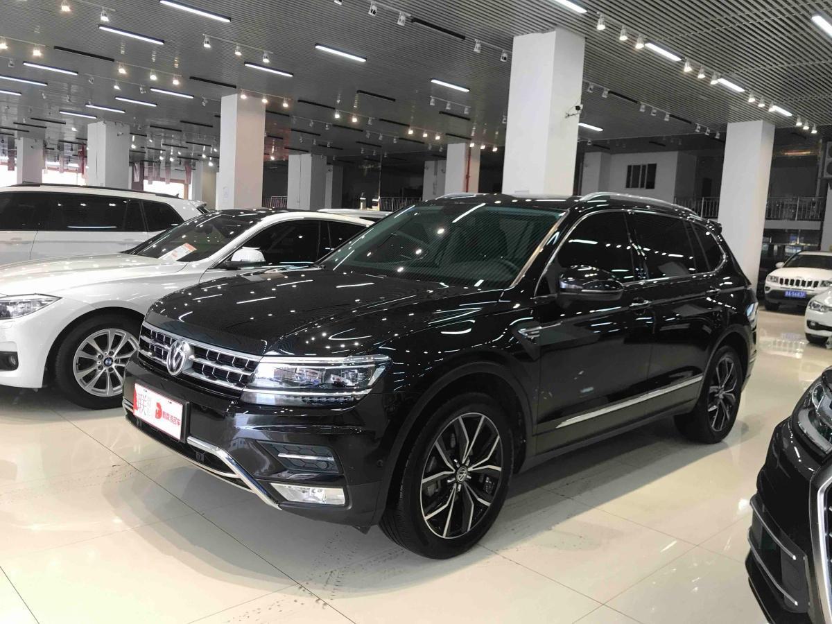 贵阳2019年4月大众途观l2019款380tsi自动四驱智动豪华版黑色自动档