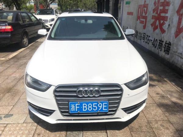 奥迪 奥迪A4L  2013款 35 TFSI 自动标准型