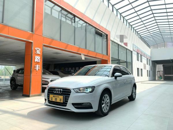 奥迪 奥迪A3  2014款 Sportback 35 TFSI 自动进取型