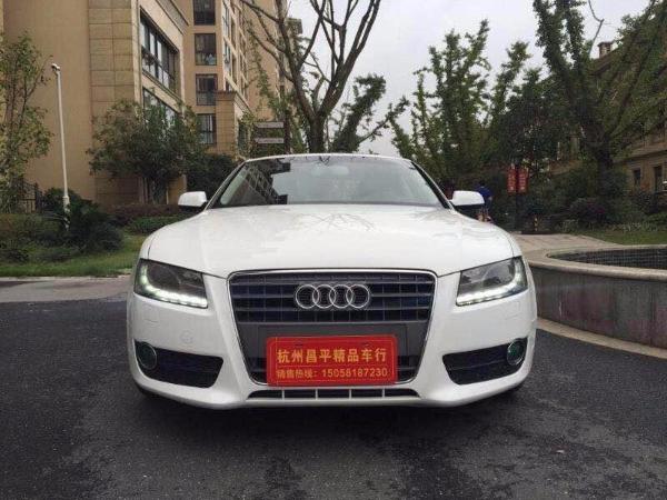 奥迪 奥迪A5  2010款 A5 2.0TFSI Coupe 风尚版