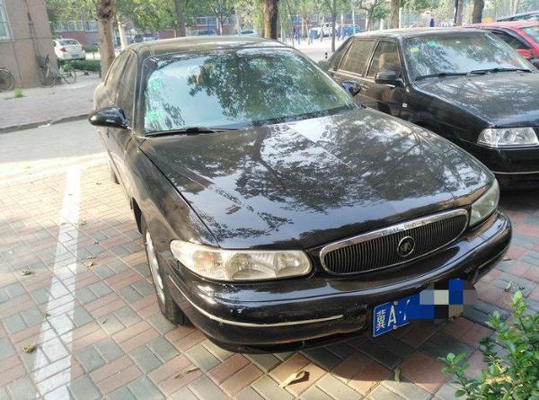 【石家庄】2001年9月 别克 君威 2002款 君威 g2.5 自动档