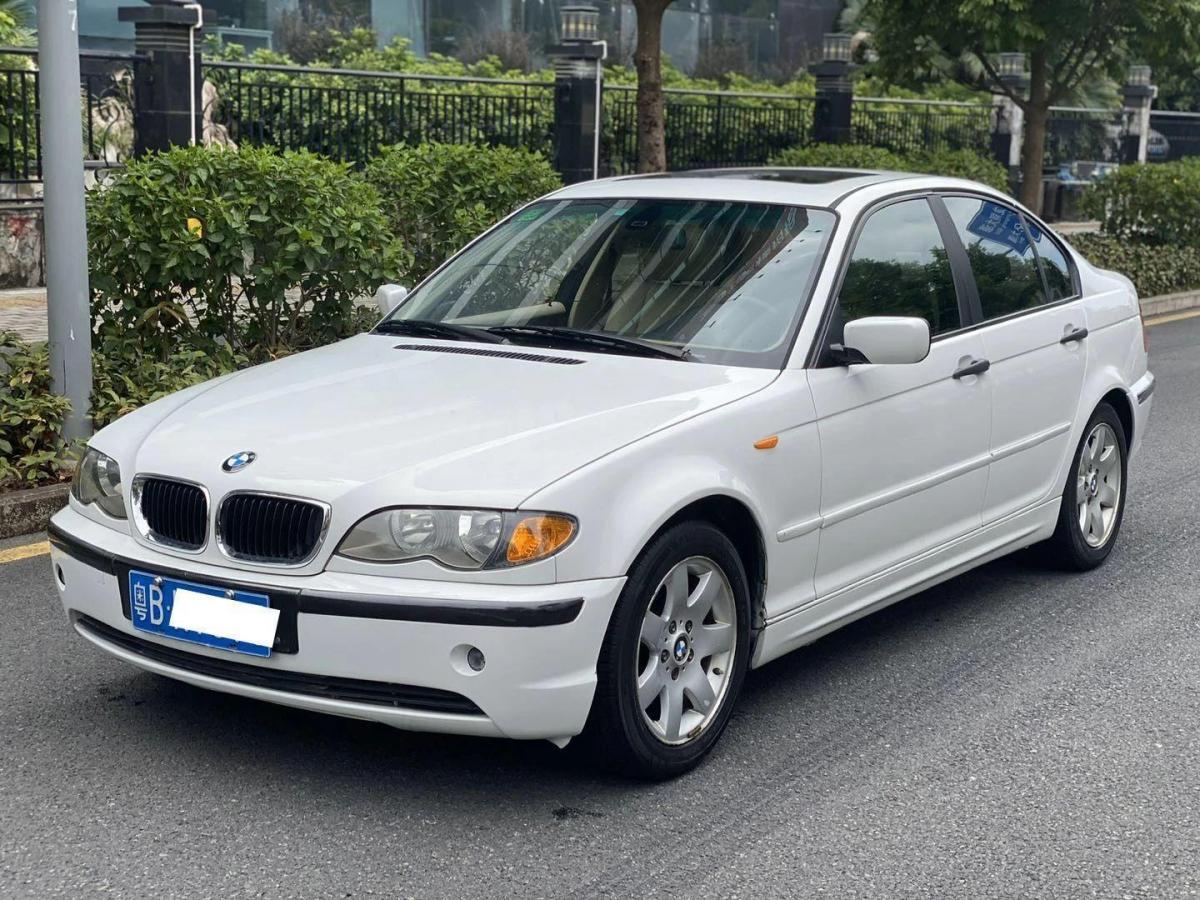 深圳2004年6月宝马宝马3系2003款318i白色自动档
