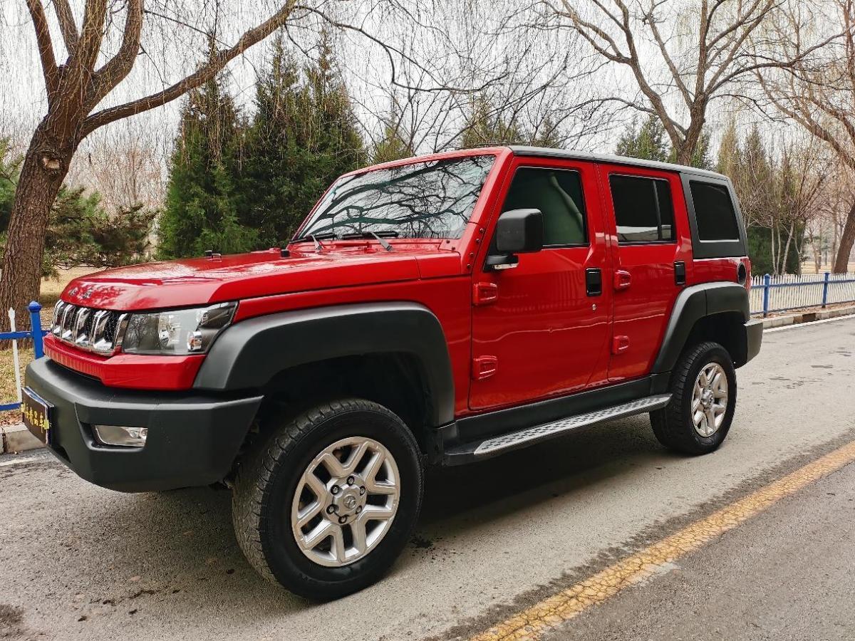 石家庄2017年8月北京bj402016款40l20t手动四驱尊贵版红色手动挡