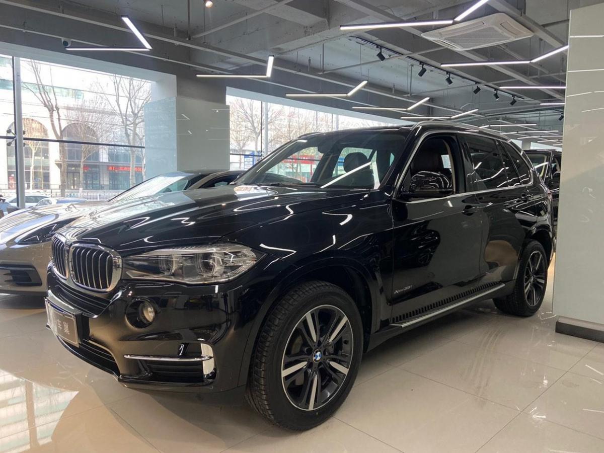 沈阳2017年6月宝马宝马x52017款xdrive35i领先型黑色手自一体