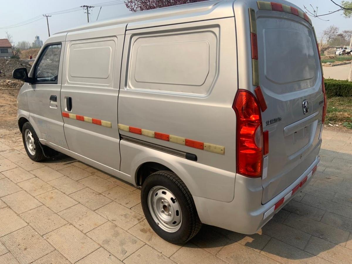 【烟台】2016年3月 封闭式箱货北汽威旺306 手动挡