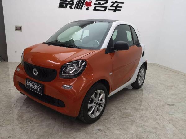 smart fortwo  2017款 1.0L 硬顶 挚爱特别版