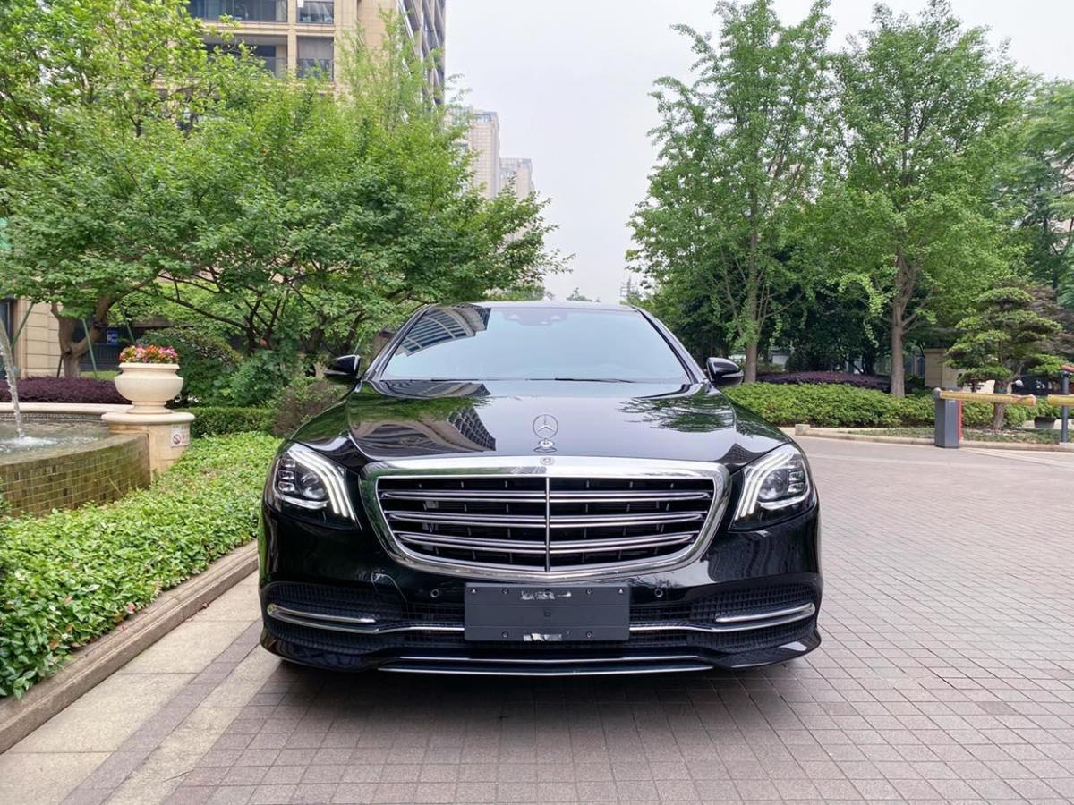 杭州2020年6月奔驰奔驰s级2020款s350l商务型臻藏版黑色手自一体
