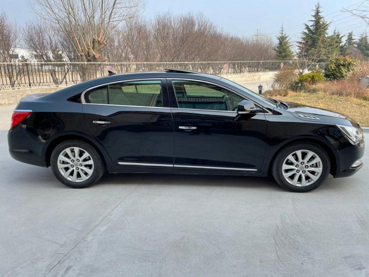 【威海】2014年10月 别克 君越 2013款 2.4l sidi豪华舒适型 手自一体