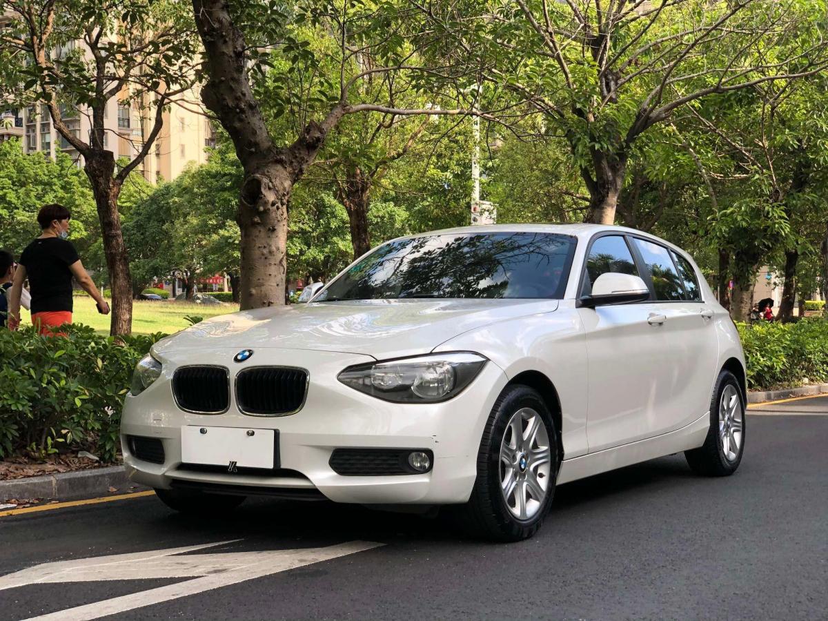 深圳2014年12月宝马宝马1系2013款改款116i领先型白色手自一体