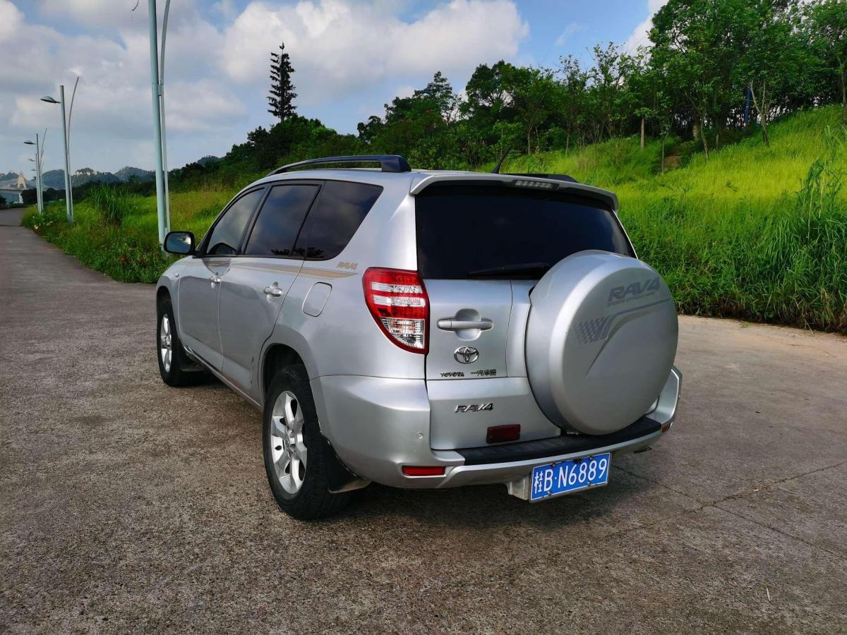 【柳州】2009年7月 丰田rav4荣放 2009款 2.0l 自动豪华版 自动档