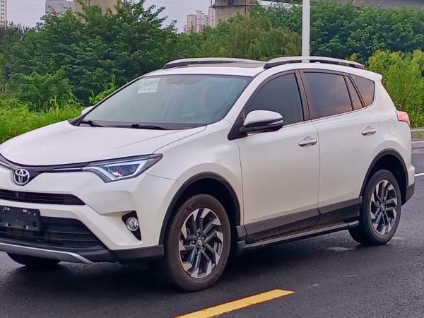 丰田 RAV4荣放  2016款 2.5L 自动四驱精英版