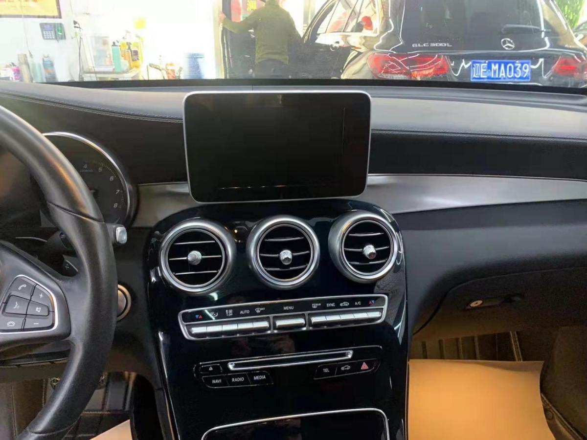 奔驰 奔驰GLC  2019款 GLC 200 4MATIC图片