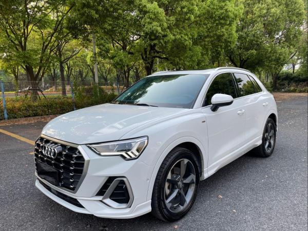 奥迪 奥迪Q3  2021款 35 TFSI 时尚动感型