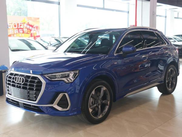 奥迪 奥迪Q3  2019款  40 TFSI 时尚动感型