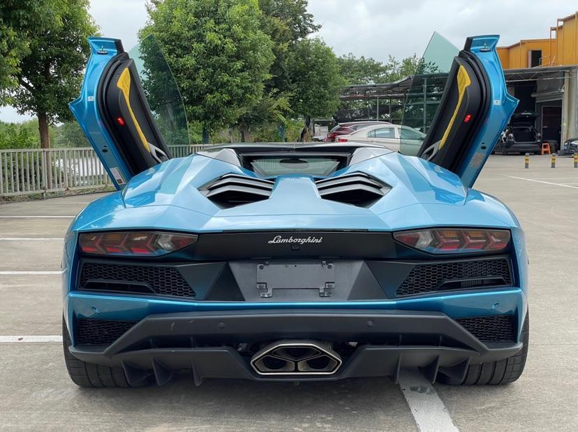 蘭博基尼 Aventador  2018款 Aventador S Roadster圖片