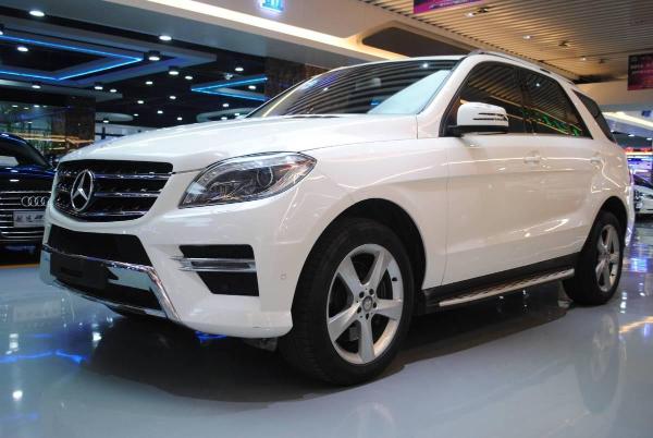 奔驰 ML级  2015款 ML320 4MATIC 3.0T