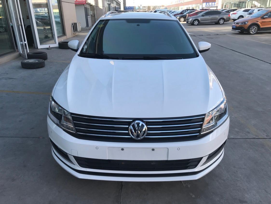 【唐山】2017年10月 大众 朗行 2017款 230tsi dsg舒适型 白色 自动档