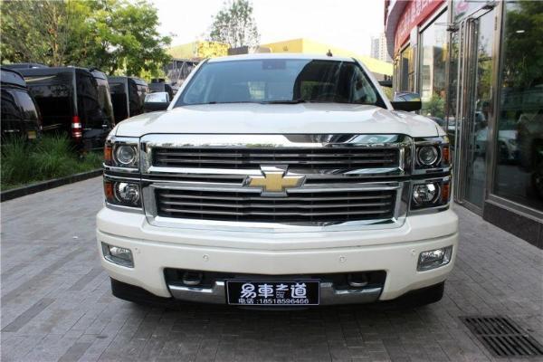 雪佛兰2014款 Silverado 6.2L 高地版