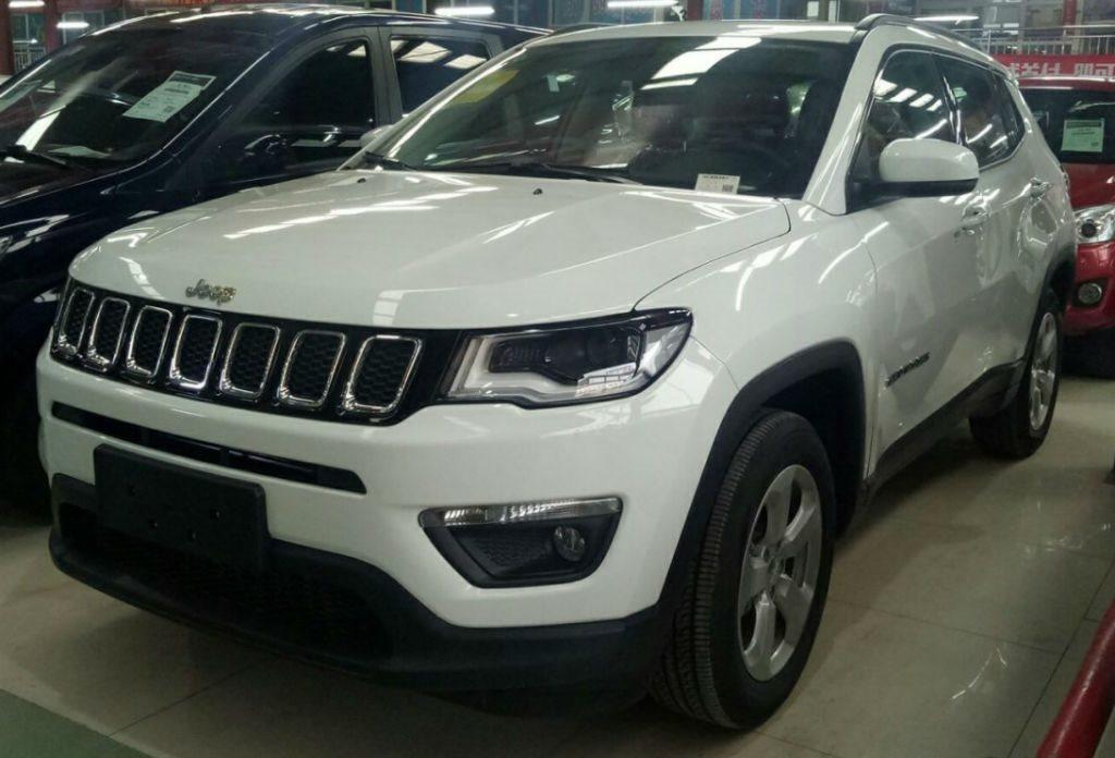 【成都】2017年2月 jeep 指南者 2017款 200t 自动臻享版 白色 自动档
