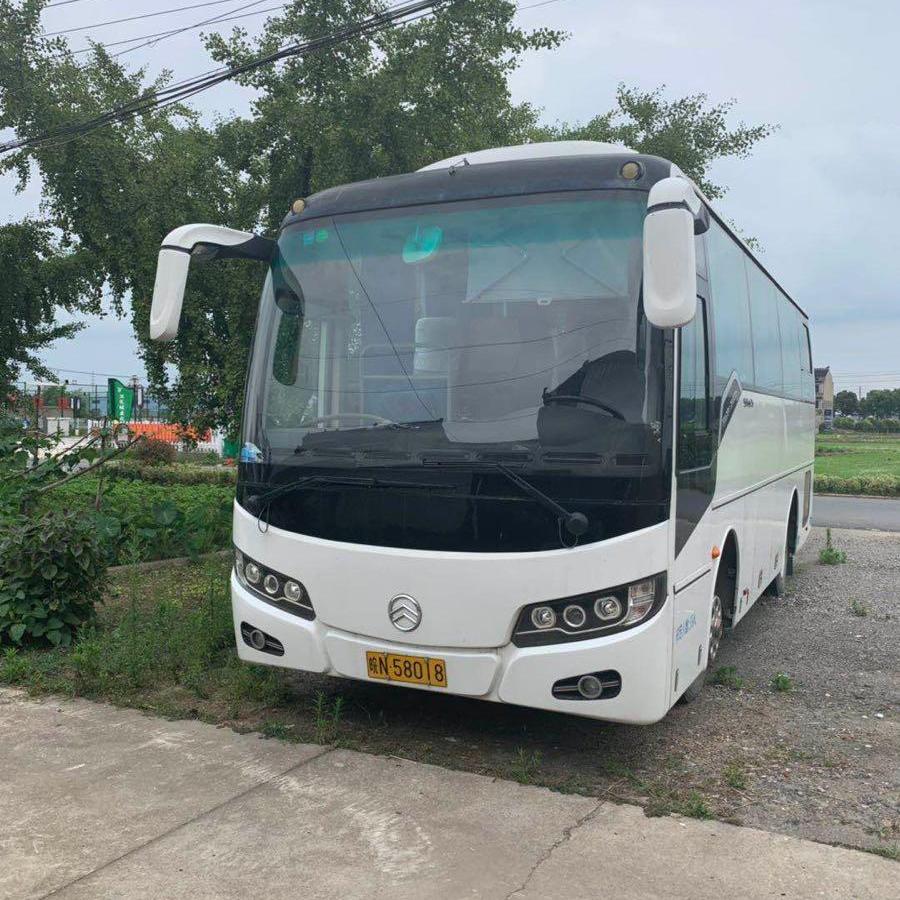 【泰州】2014年11月 金龙客车 白色 手动挡