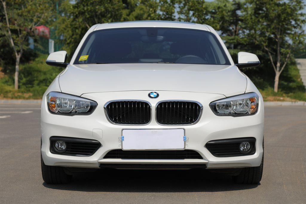 大连2016年06月宝马宝马1系2016款118i领先型白色手动挡