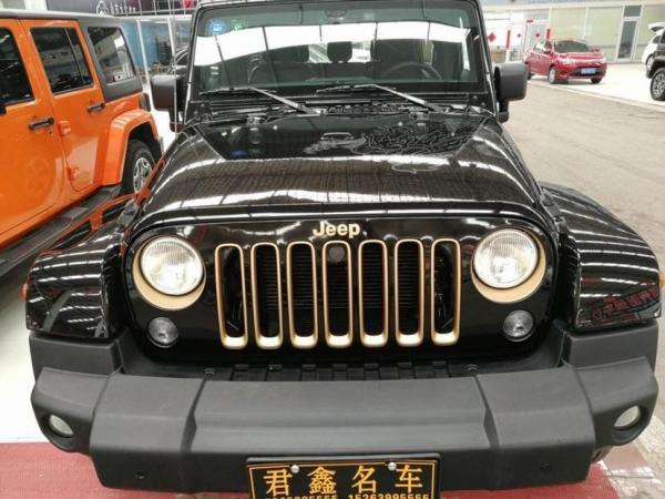 Jeep 牧马人  2014款 3.6L 龙腾典藏版