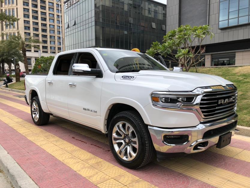 泉州2013年6月道奇ram2013款150057l白色手自一体