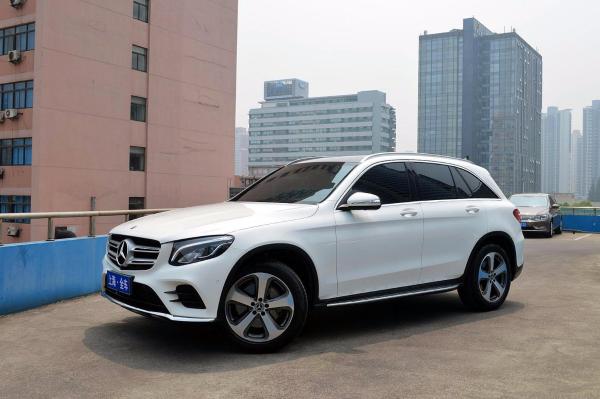 奔驰 奔驰GLC  2017款 GLC260 2.0T 4MATIC 豪华型