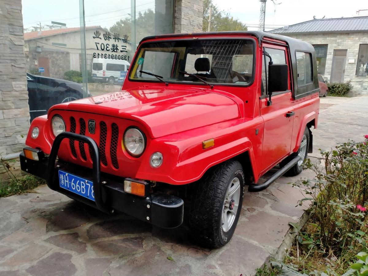 焦作2017年8月北汽战旗角斗士212勇士皮卡红色手动挡