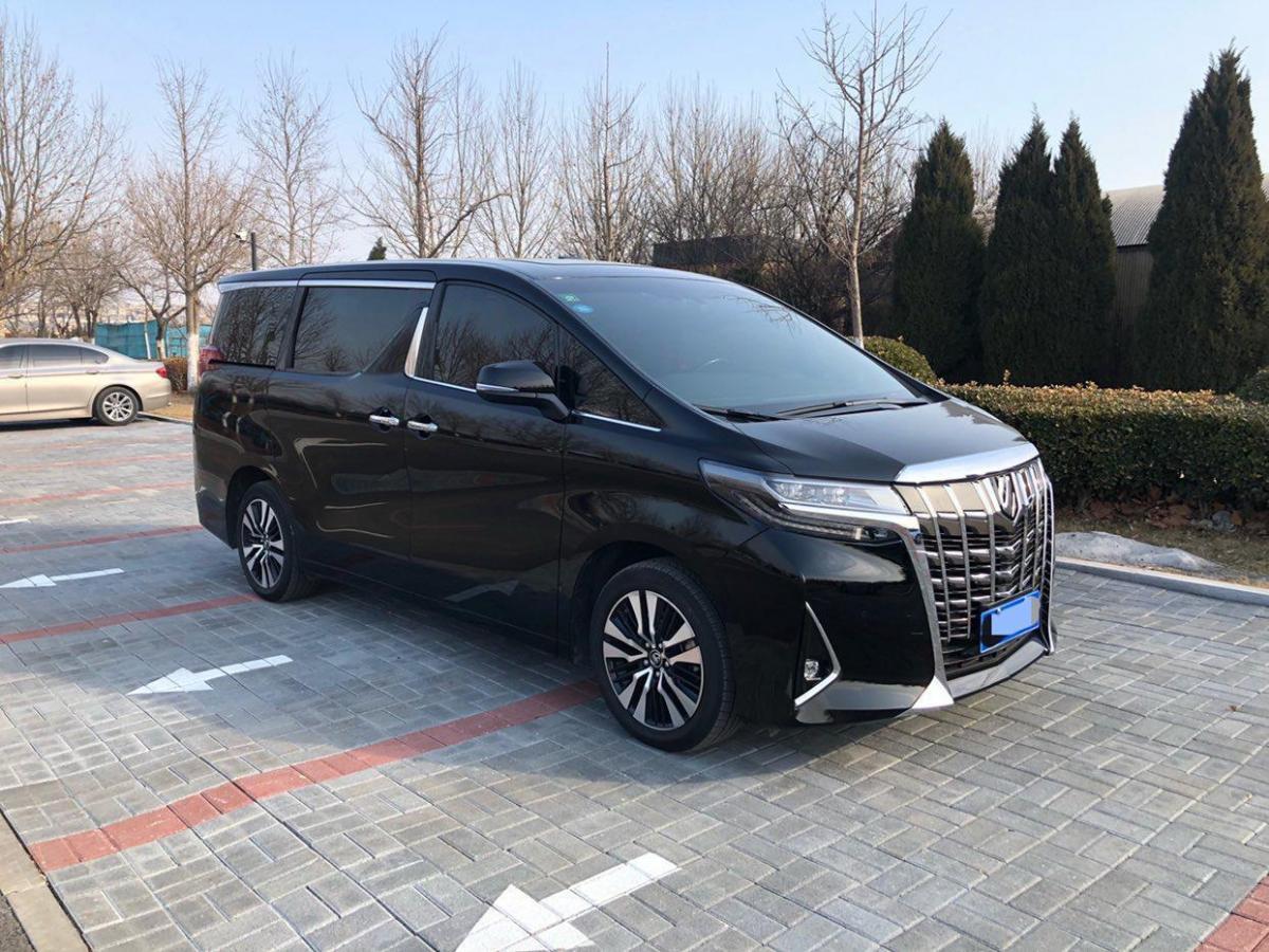 大连2018年6月丰田埃尔法2018款改款35l尊贵版黑色手自一体