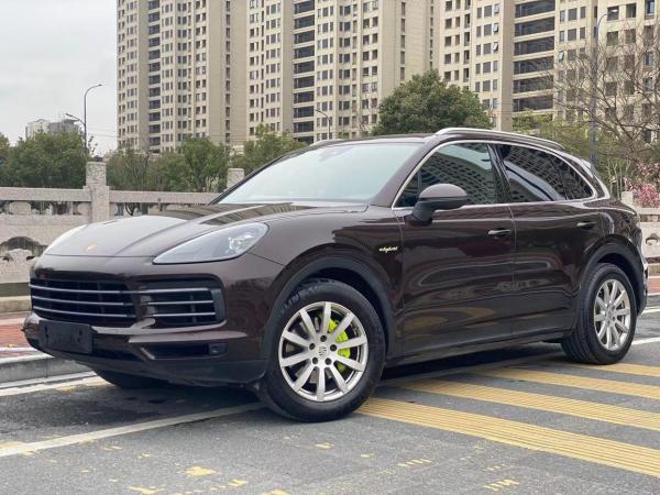 保时捷 Cayenne新能源  2020款 Cayenne E-Hybrid 2.0T