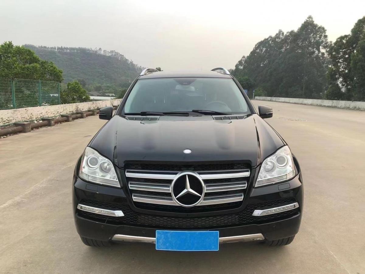 【福建】未上牌 奔驰 奔驰gl级 2011款 gl 450 4matic尊贵型 手自一体