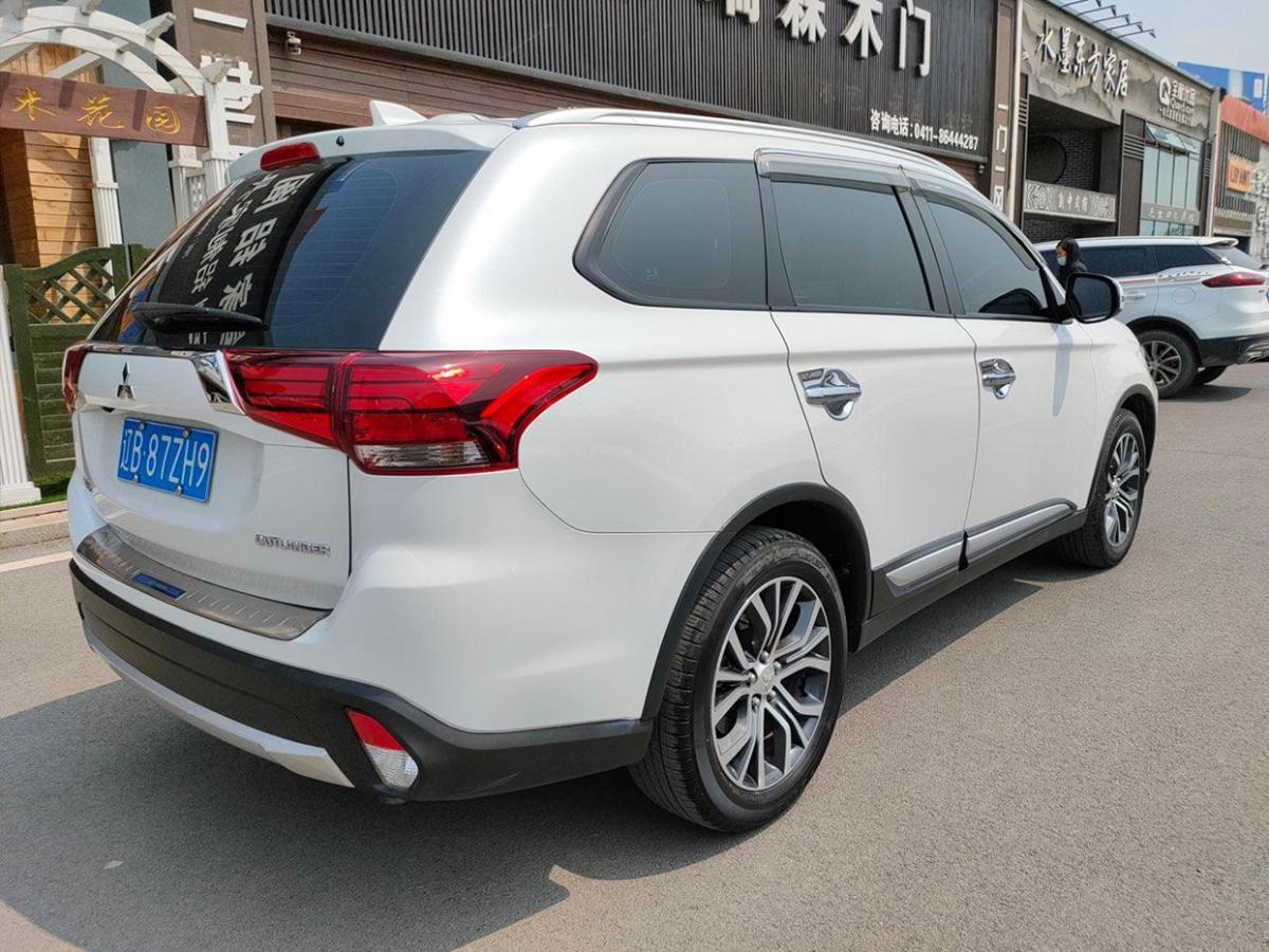 【大连】2018年8月 三菱 欧蓝德 2018款 2.0l 两驱嘉乐版 7座 自动档