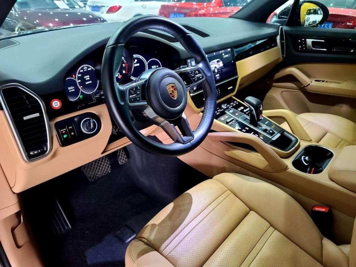 【无锡】2018年8月 保时捷 cayenne 2018款 cayenne 3.0t 手自一体