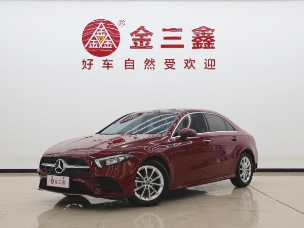 奔驰 奔驰A级  2020款 A 200 L 运动轿车