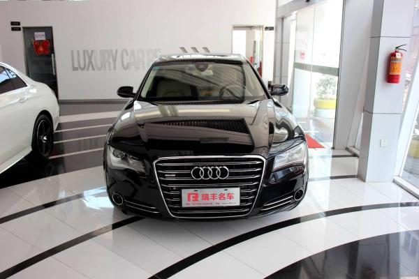 奥迪 奥迪A8  2011款 A8L 3.0TFSI quattro 舒适型