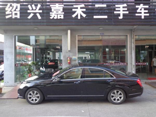 奔驰 奔驰S级  2010款 S300L 3.0L 尊贵型