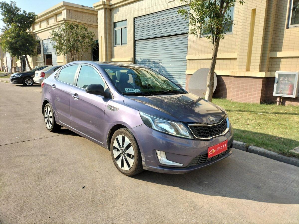 【武汉】2011年10月 起亚k2 2011款 三厢 1.6l at premium 自动档