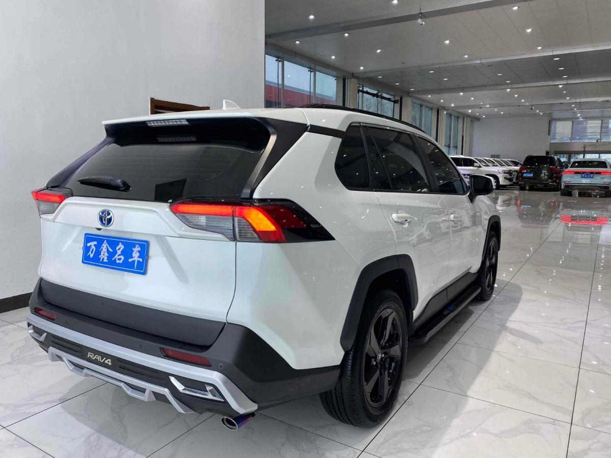 丰田 rav4荣放 2020款 双擎 2.5l cvt四驱精英版图片