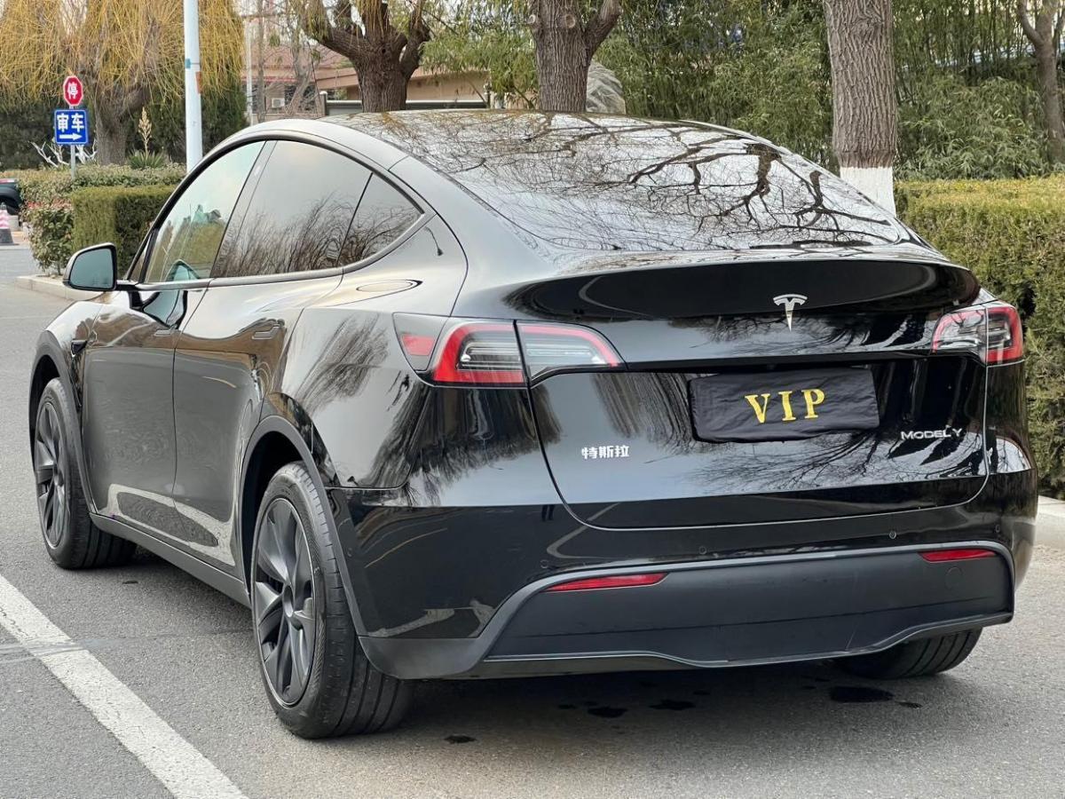 特斯拉 Model Y  2023款 后輪驅(qū)動(dòng)版圖片