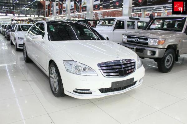 【苏州】2011年12月 奔驰 s级 s350l cgi 3.5t 四驱版 白色 自动档