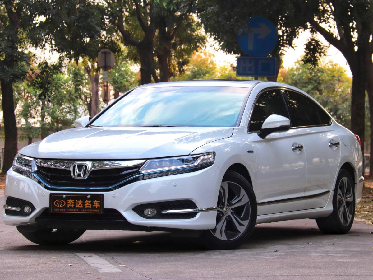 东莞2018年03月本田思铂睿2017款20lecvt锐混动净致版白色自动档