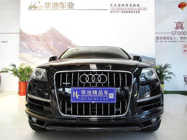 奥迪 奥迪Q7  2013款 Q7 35TFSI quattro 进取型