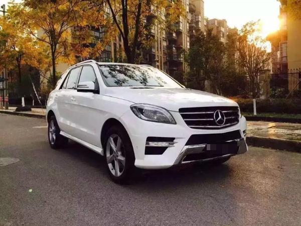 【廈門】2014年8月 奔馳 ml級越野車 ml320 4matic 白色 自動檔