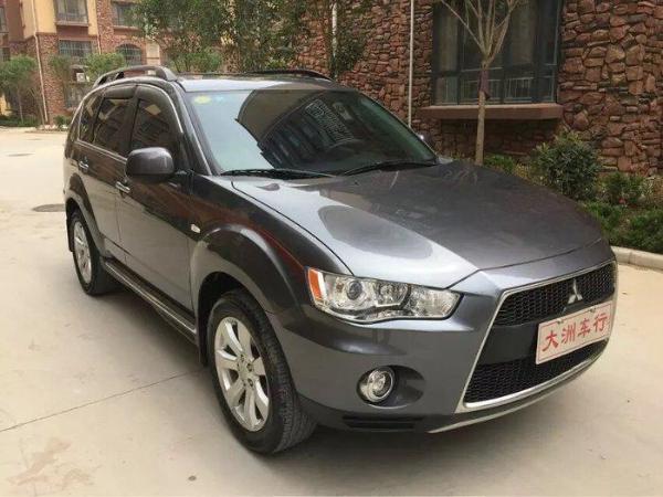 【山东】2012年12月 三菱 欧蓝德 2012款 欧蓝德(进口) 劲界 2.
