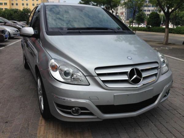 【盘锦】2009年9月 奔驰 b级 b200 2.0 豪华型 黑色 自动档