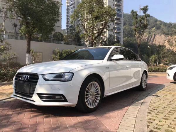 奥迪 奥迪A4L  2015款 35 TFSI 自动豪华型