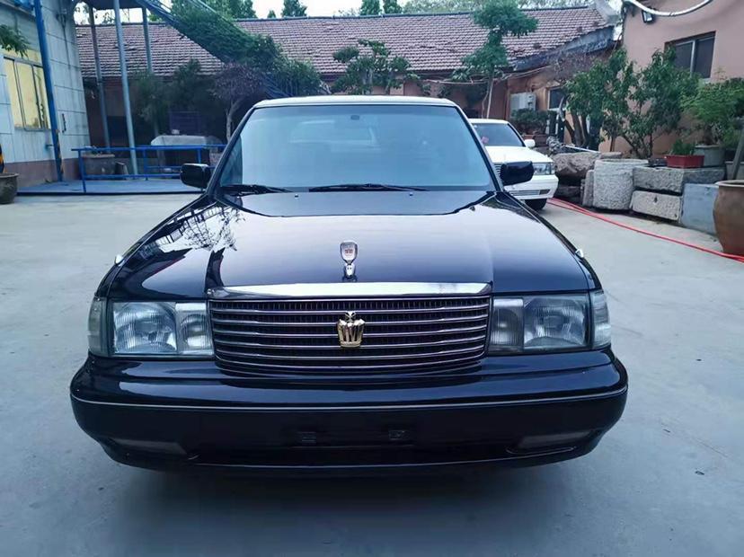 【上海】1993年6月 丰田 皇冠 1993款 3.0l 黑色 自动档