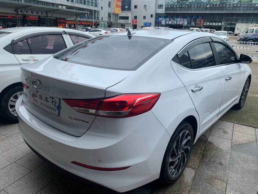 現(xiàn)代 領(lǐng)動  2019款 1.5L CVT智炫?精英型圖片