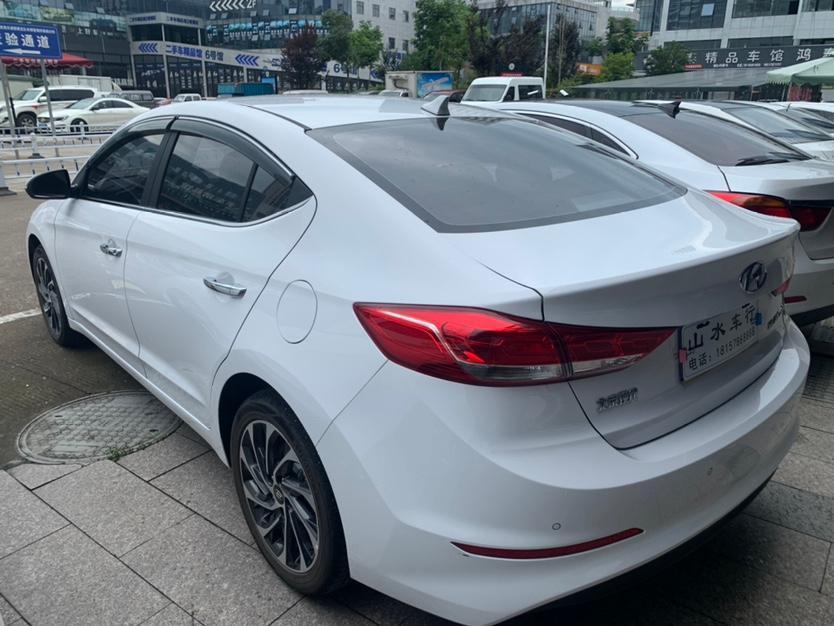 現(xiàn)代 領(lǐng)動  2019款 1.5L CVT智炫?精英型圖片